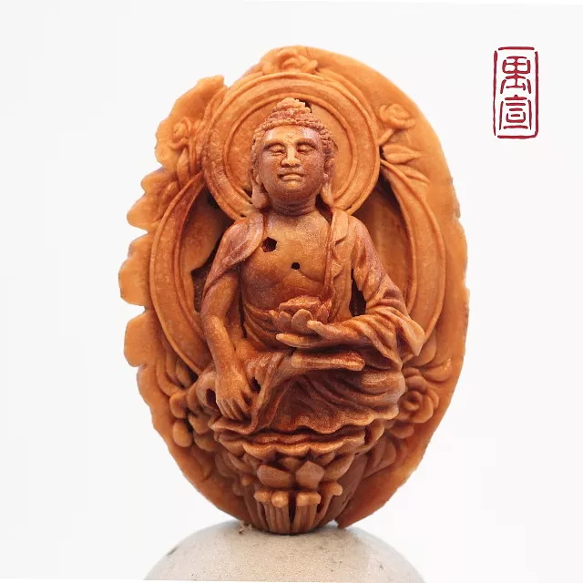 《阿弥陀佛》桃核雕刻