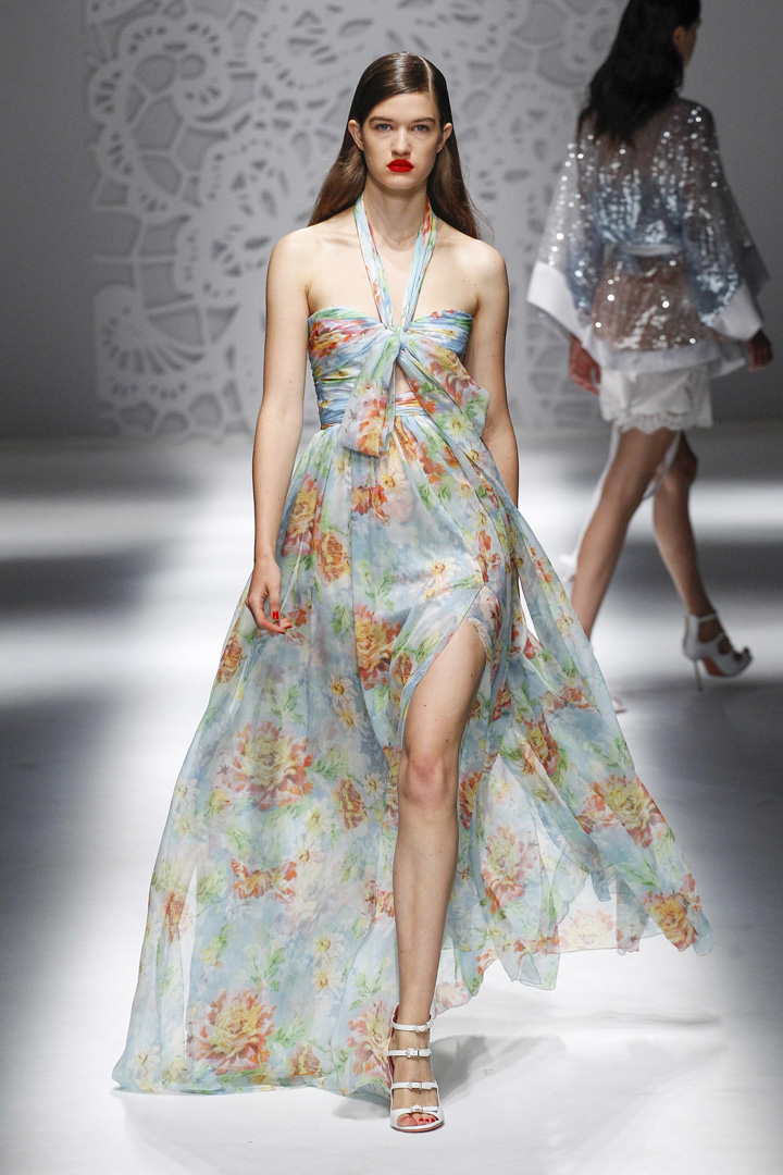 Blumarine 2018春夏系列时装秀