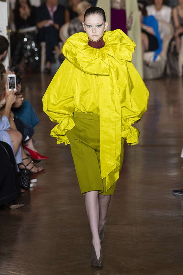 Valentino 2018秋冬高定时装秀